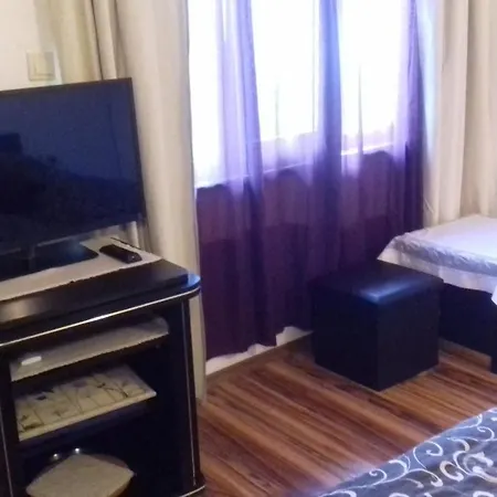 Pensiune Alba Kazanlŭk