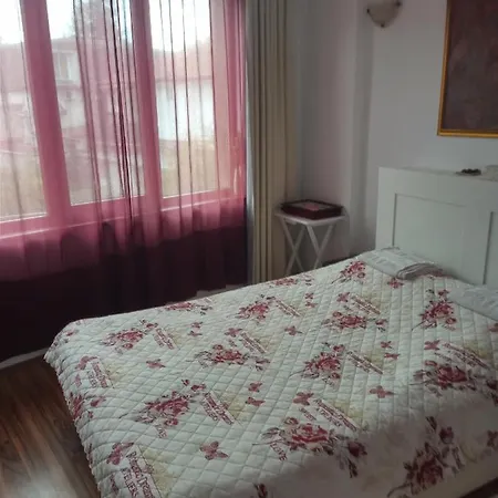 Alba * Kazanlŭk
