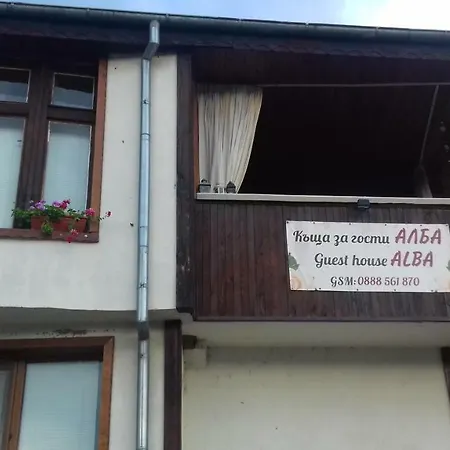 Alba * Kazanlŭk